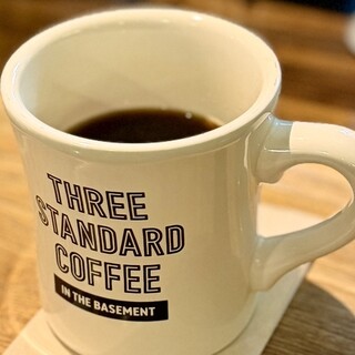 スリースタンダードコーヒー_1
