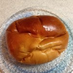 A BEND - クリームパン 162円(税込)