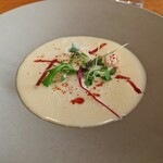 ル モンド グルマン - 里芋のスープ