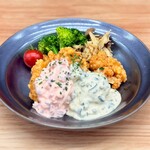 Cafe&Restaurant LaCOSSO - 2種の自家製タルタルチキン南蛮