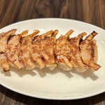 三宮一貫楼 - 餃子