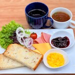 Cafe&Restaurant LaCOSSO - モーニング　A　トーストセット