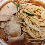 二両半 - 麺とチャーシュー