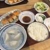 餃子の丸満 本店