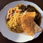 カレーレストラン ヘラディワ - 「ホームスタイル ポーク 中辛 ライス大盛り」1,815円税込み♫