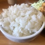 丼や たつみ - ライス大盛りで後から後悔…