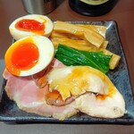 鶏paitan 心麦 - ツマミトッピング