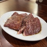 焼肉ホルモン 幻勝 - 厚切りハラミ