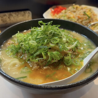 口コミ一覧 : 蘭蘭 （ランラン） - 矢原/ラーメン [食べログ]