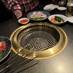 焼肉・冷麺 豊味園 - 