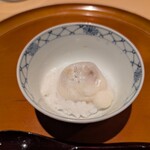 銀座 しのはら - カラスミ餅