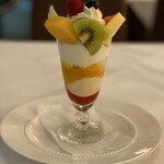 ワイン＆ダイニング デーメテール - 