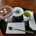 豊門ラウンジ - (冷やし)おしるこだったと思います。煎茶付￥850(税込)、私の訪問時のお値段。