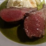 コート ドール - 仔ひつじのロースト バジルソース