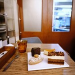 パティスリー モンプリュ - 