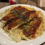 お好み焼みっちゃん総本店 - 特製スペシャルそば入り(別アングル)♪