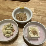 つのはず食堂 - ポテトサラダ、冷奴、納豆