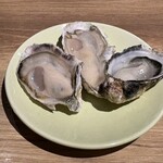 銀座で生牡蠣が美味しい専門店 牡蠣Bar - 
