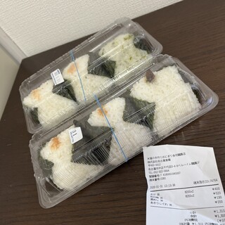 米屋の手づくりおにぎり 多司_1