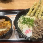 資さんうどん 成田店 - 