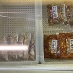 もつ煮屋 貫太郎 - 冷凍ケース①