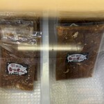 もつ煮屋 貫太郎 - 冷凍ケース②