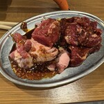 飛騨焼肉ホルモンぼたん - 