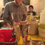 元町バール Cheers - 泡がきれいで本当においしいビール！写真のはきえてしまったけど…。気さくなお兄さん