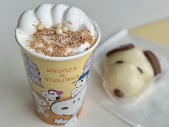 スヌーピー・バックロット・カフェ （Snoopy's Backlot Cafe） - 桜島