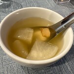 エスニック酒食堂 NUN - おかわり自由のスープ　