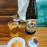 蕎麦 しらいし - 瓶ビール  ¥650 アテ付き