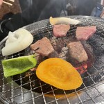 炭焼水七輪焼肉匠たじま - 