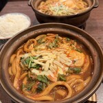 酒と味噌煮込み 味噌煮込罠 - イタリアン味噌煮込みうどん