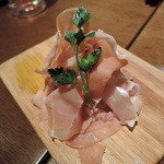 イタリアン大衆酒場HARUTA - 生ハムのテンコ盛り