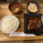 佰食屋 - 