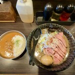 麺屋 燦鶴 - 塩タンメンに煮玉子のトッピングと日替わりカレーのセット