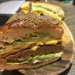 アメリカン＆メキシカンダイニング レポス - 綺麗で厚みのあるアボカドが嬉しい