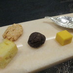 SALONE 2007 - binario/ プラットホーム 小菓子