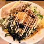 らーめん菊 - 海老台湾まぜそば1500円　肉1枚追加250円　ニンニク少し　アブラ・マヨ・ホアジャン