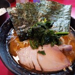 家系総本山 吉村家 - 