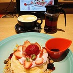 むさしの森珈琲 - 料理写真:苺とチョコ冷やしパンケーキ