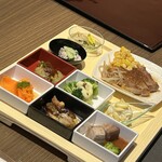 鶴雅ビュッフェダイニング札幌 - 