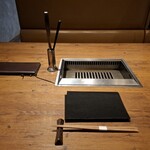 焼肉うしごろ - テーブル席です。