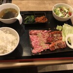 焼肉ホルモンゆうじ三木店 - 