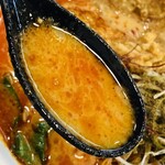 四川担々麺 赤い鯨 - 