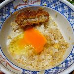 とんかつは飲み物。 - たまごソースかつ丼（大盛）1,050円（惣菜３種類まで無料、ご飯大盛無料）