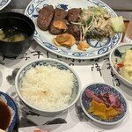 ステーキランド - この他にコーヒーが出ます。