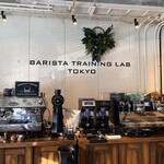 アンリミテッド コーヒー バー - 内観① 2階