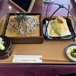 スパ＆ゴルフリゾート久慈 - 【二日目昼食】天ぷらそば