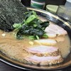 横濱家系ラーメン 勝鬨家